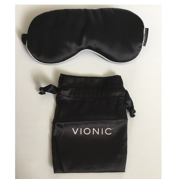 Vionic Other - Vionic Black VR Eye Mask with Contoured Comfort